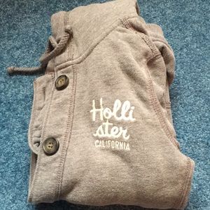 Hollister sweatshirt